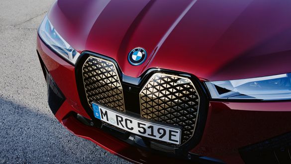 CONCEPTO SHY TECH EN EL BMW iX